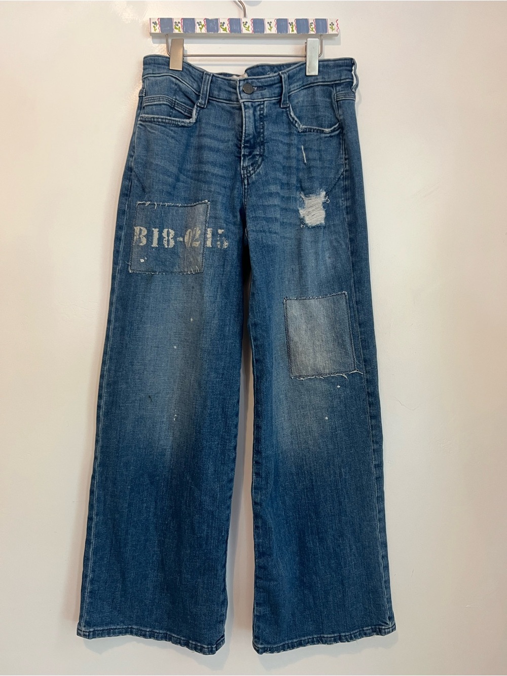 Pilcro Straight-Leg Women’s Jeans — Medium Blue Wash - Picture 3 of 9